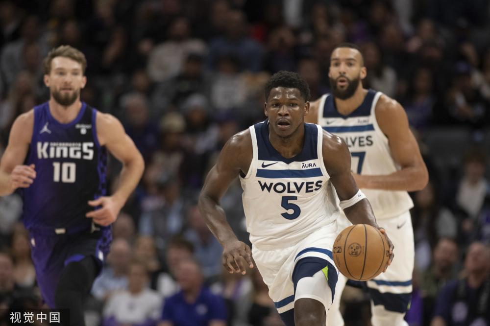 以其惊人的 以其惊人的